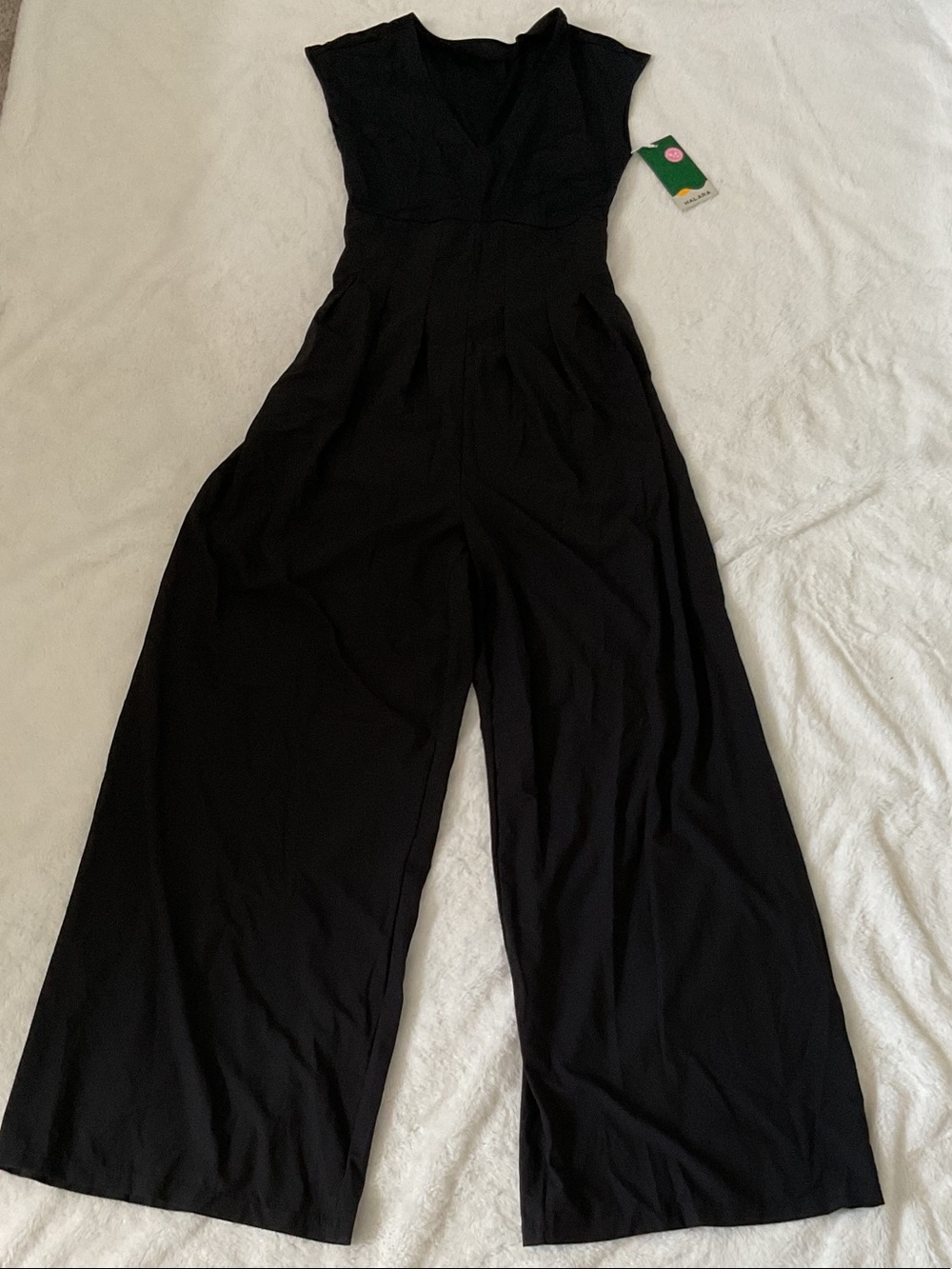 HALARA Black V-Neck Wide-Leg Jumpsuit XS